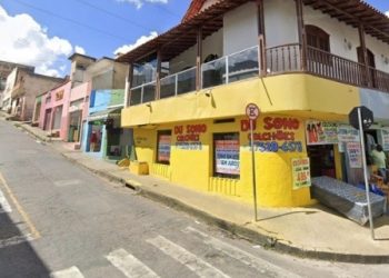 Pai defende a filha e mata o ex-genro com golpe na cabeça e internet comemora