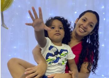 Mãe e filho atropelados pela vizinha serão sepultados neste domingo em Manaus