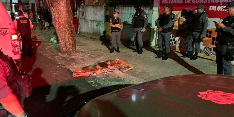 Um dia após ser perseguido, homem é executado com 10 tiros no bairro Aparecida