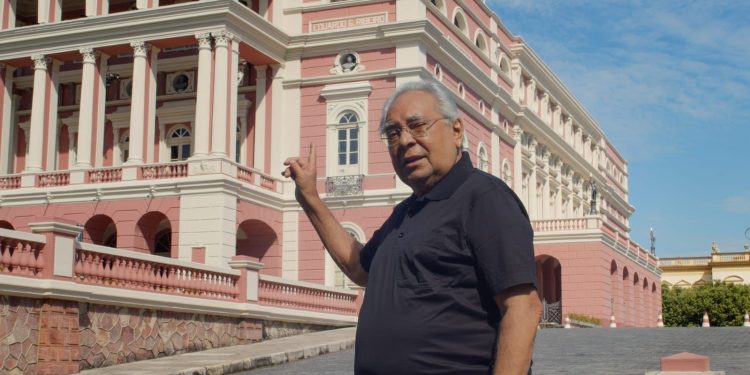 Velório de Amazonino será no Teatro Amazonas