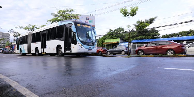 A partir desta quarta-feira (15) a avenida Djalma Batista será interditada para obras