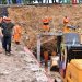 Prefeito David Almeida fiscaliza andamento das obras de drenagem na avenida Djalma Batista