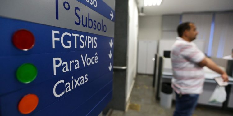 Abono salaria pode ser consultado a partir deste domingo