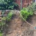 Moradores pedem socorro após barranco desabar em mulher no Gilberto Mestrinho