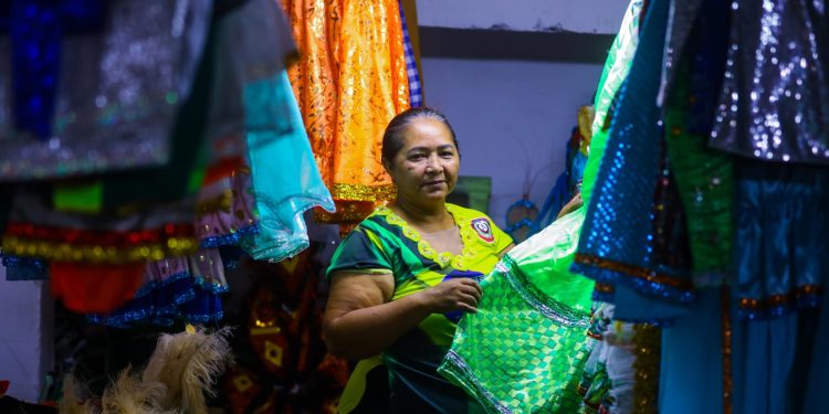 Carnaval na Floresta: festejo em Manaus gera 20 mil postos de trabalho na cadeia produtiva cultural do estado