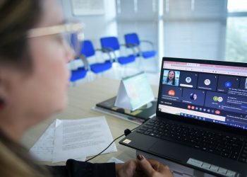 Governo do Amazonas capacita 200 guias de turismo da Colômbia para impulsionar voo Manaus-Bogotá