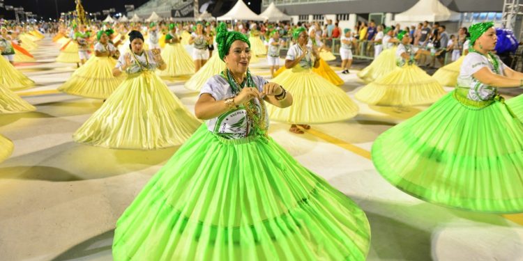 Secretaria de Cultura divulga agenda dos ensaios técnicos gratuitos das escolas de samba