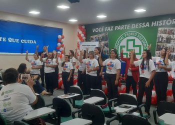 HPS João Lúcio e HPSC Joãozinho capacitam novos profissionais para inclusão de Libras no atendimento