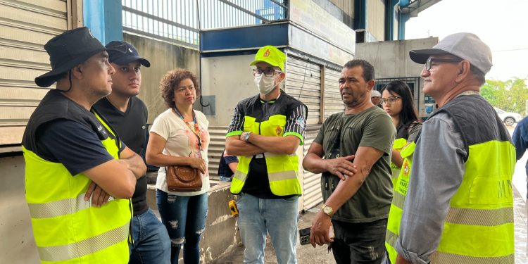 Prefeitura de Manaus faz vistoria no T2 para início de reforma
