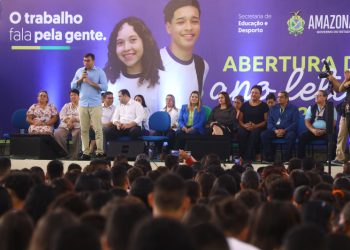 Governador Wilson Lima anuncia expansão do ensino bilíngue para 2024