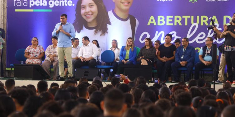 Governador Wilson Lima anuncia expansão do ensino bilíngue para 2024