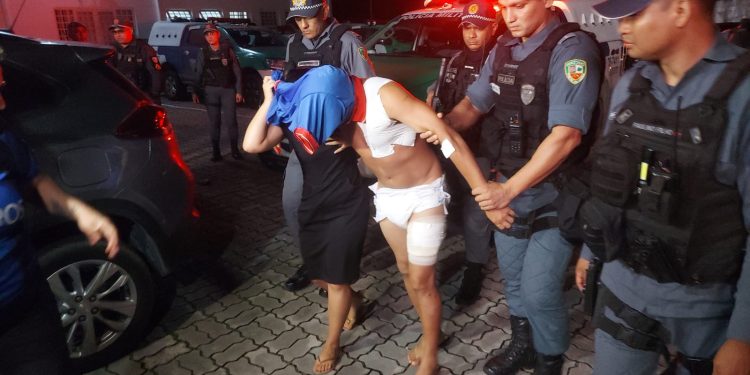 Assalto com refém no Vila da Prata, não tinha refém nenhum; PM esclarece mal entendido