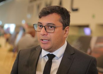 Wilson Lima anuncia Escolas da Floresta e lança Atlas de Acordos de Pesca Regulamentados no AM