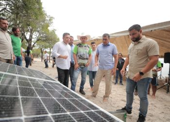 Governo lança ‘Brilha Amazonas’ e leva energia solar para quem vive do turismo