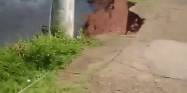 Vídeo: enorme cratera se forma próximo ao Clube Municipal de Manaus