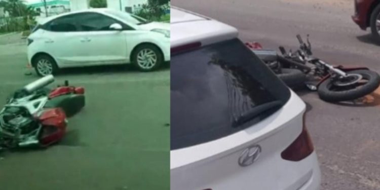 Motocicleta colide com carro em avenida de Manaus e homem fica ferido