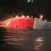 Bombeiros resgatam 42 pessoas com vida após barco naufragar na Compensa
