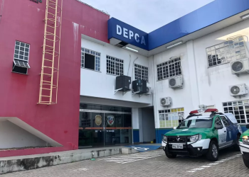 Professor de 59 anos é preso por estuprar alunos de 6 e 7 anos em Manaus