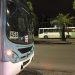 Nervoso, armado e ameaçando atirar, bandido toca o terror em ônibus de Manaus