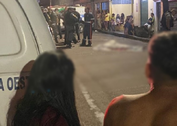 Jovem é retirado do porta-malas com as mãos amarradas e executado em beco na Compensa