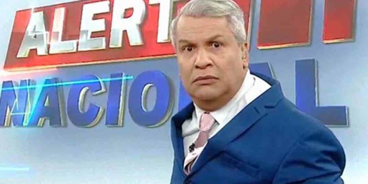Após uma semana internado, Sikêra Jr. é extubado e transferido de hospital em Manaus