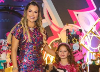 Filha de Deolane passa por primeiro procedimento estético aos 6 anos