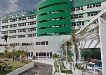 Na frente dos 4 filhos, mulher é esfaqueada e assassinada pelo namorado na Compensa