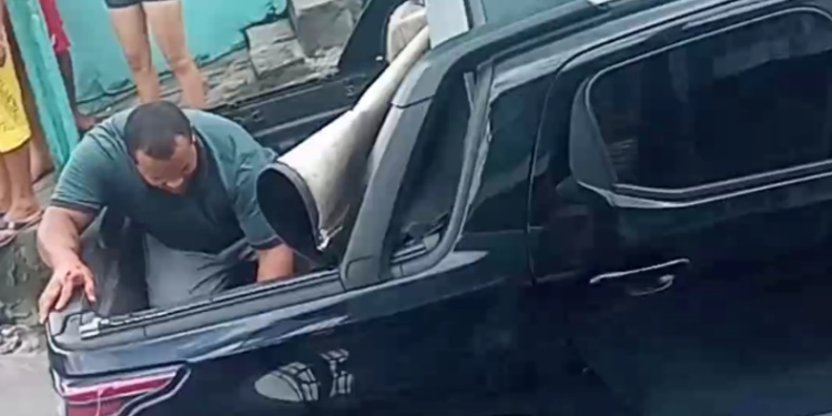 Jovem leva seis balaços e corre para casa da avó