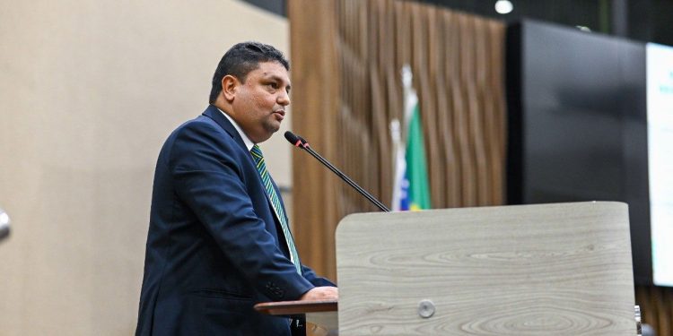 Caio André convida população de Manaus e parlamentares para a ‘Câmara Cidadã’