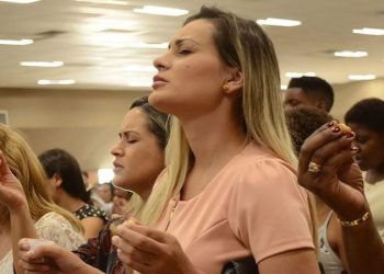 Andressa Urach diz que foi mais usada na igreja do que na prostituição: ‘Na igreja eu só perdia’