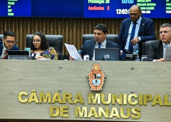 CMM aprova projeto de Caio André que proíbe medidores aéreos em Manaus
