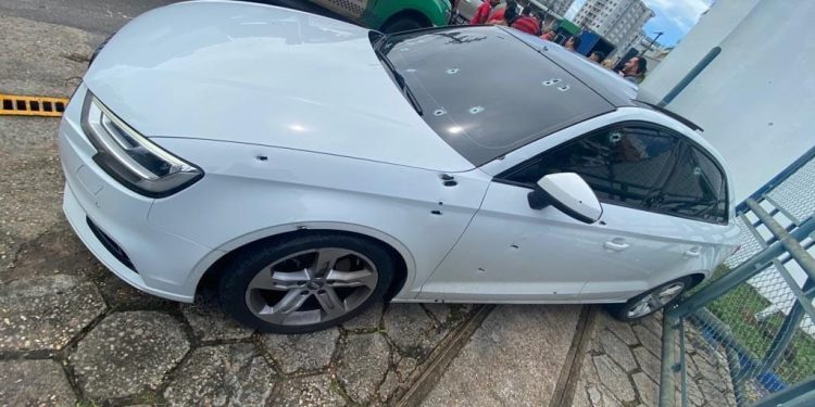 Vídeo: dono de Audi tem a cabeça metralhada e leva mais de 10 tiros em Manaus