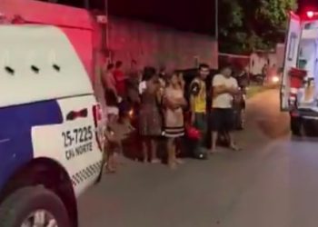 Bandidos atiram e abrem buracos na mão de homem em Manaus