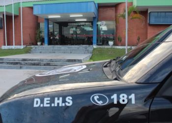 Pai leva facada no peito e morre na frente do filho em Manaus