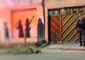 Oito matadores degolam homem em Manaus e dão rolé com cadáver em carrinho de mão