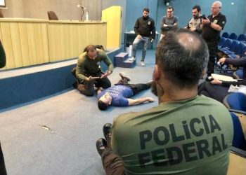 Polícia Federal vai ensinar Guarda Municipal de Manaus a imobilizar bandidos