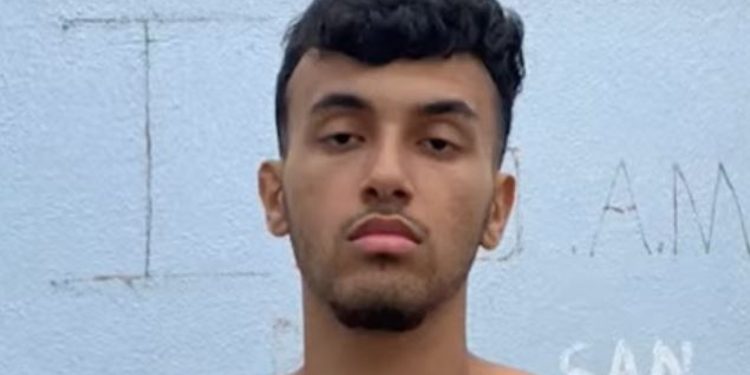 Inconformado, homem é preso após tentar matar a marteladas o atual da ex-namorada em Manaus