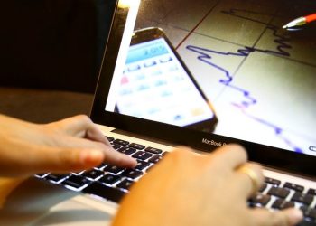 Apagão deixa manauaras sem internet neste domingo: ‘cadê o 5G?’