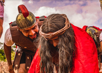 Igreja Chama Church lança sessão premium para o ‘Espetáculo de Páscoa RUACH’