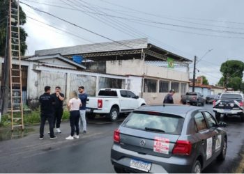 Líder comunitário que protestou contra medidores aéreos é acusado de fazer gato de luz em Manaus