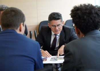 Prefeitura de Manaus tem reunião com Secretaria Nacional de Habitação sobre novas moradias para capital