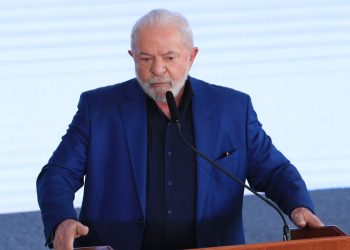 Presidente apresentará PL que garante que homens e mulheres recebam o mesmo salário