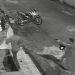 Entregador de delivery vai fazer entrega e tem moto roubada por dupla em Manaus; vídeo
