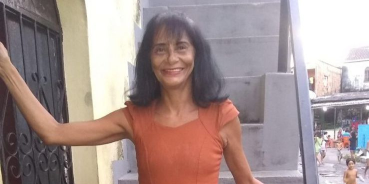 Mãe do vulgo “Folopa” é executada na frente dos filhos e sobrinhos