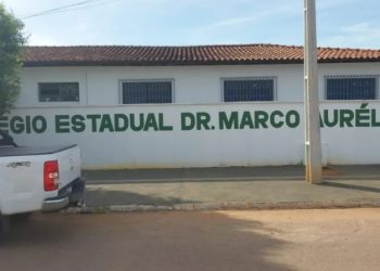 Menino esconde faca de cortar pão na calça e gera pânico em escola do Amazonas