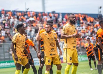 Amazonas FC vence por 1 a 0 o Manauara E.C e é campeão do Barezão 2023