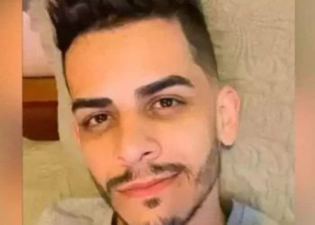 Homem mata médico a facadas após dizer que foi abusado por ele