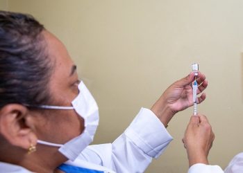 Segunda dose da Pfizer tem novo intervalo, divulga Prefeitura de Manaus