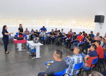 A partir desta segunda, 350 agentes de segurança atuarão em escolas de Manaus