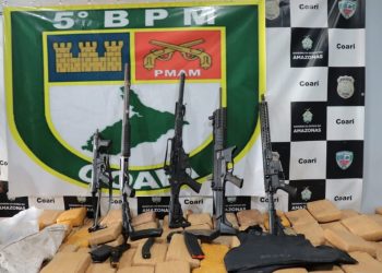 Armados até os dentes, traficantes são presos com uma tonelada de droga em Coari